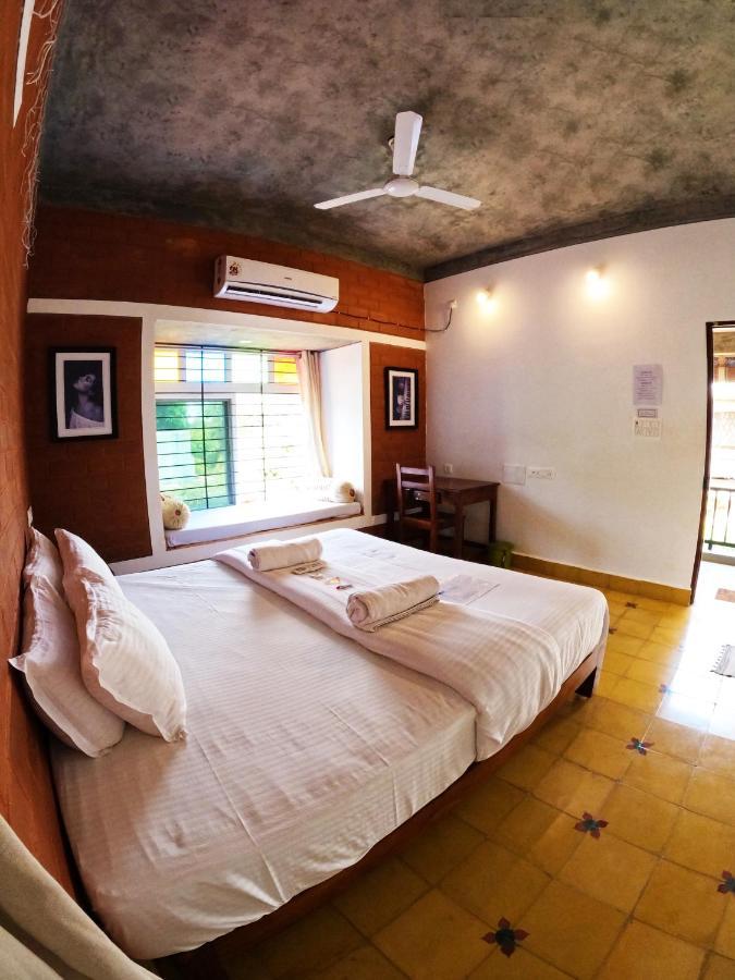 Wow Farm House Auroville Exteriör bild
