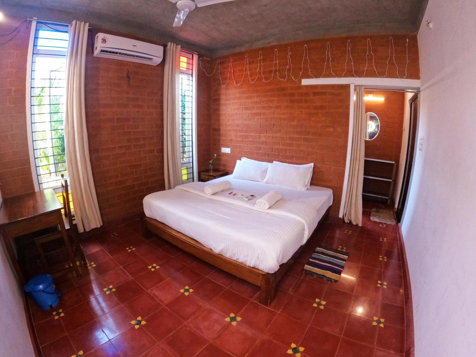 Wow Farm House Auroville Exteriör bild