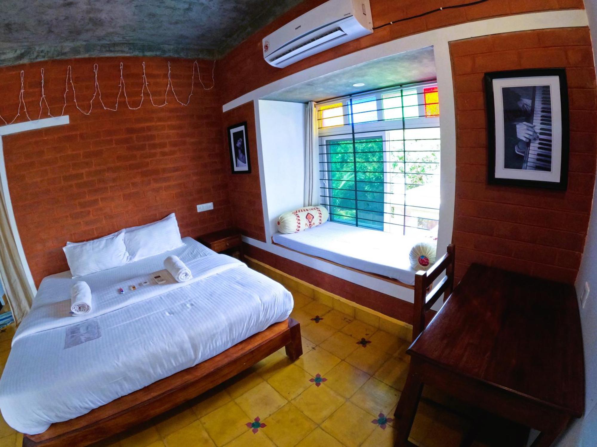 Wow Farm House Auroville Exteriör bild